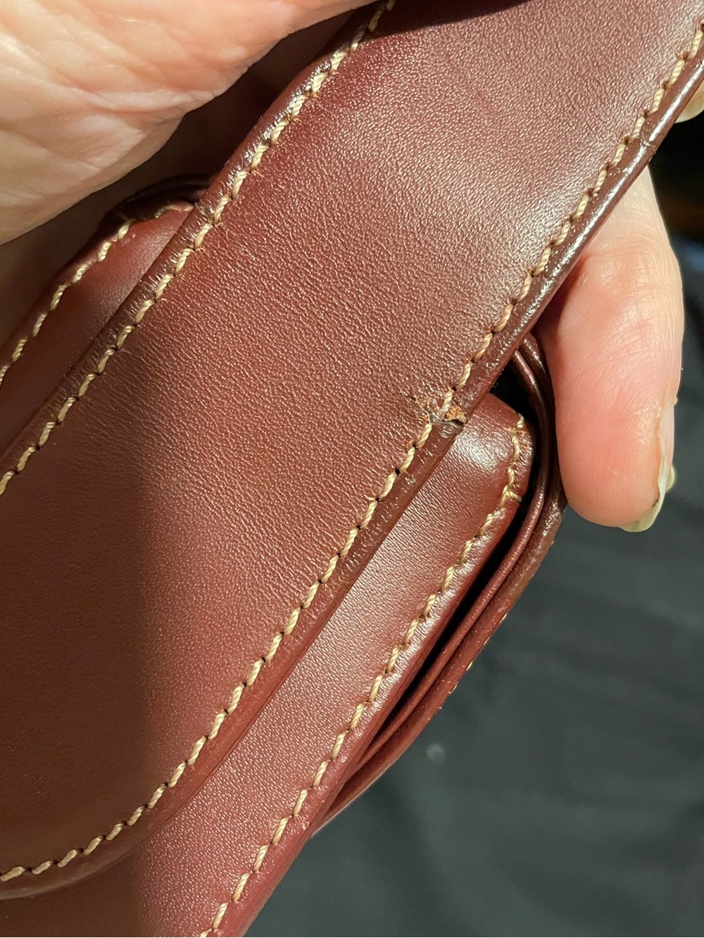 Cartier Authentic Vintage Deep Red Leather Shoulder Bag w/ Adjustable Strap - Picture 13 of 17